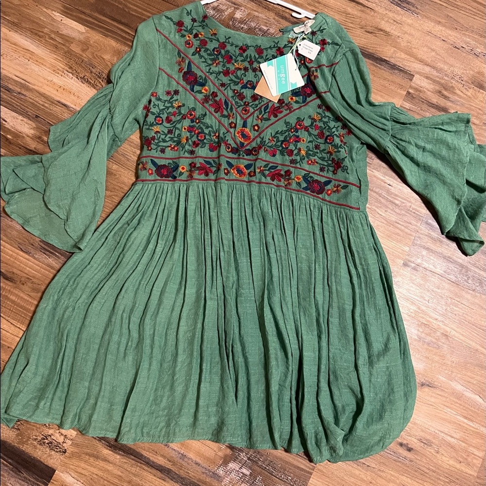 Green vintage boho style embroidered dress